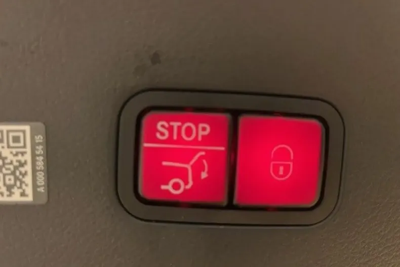 Mercedes-Benz GLC 300 din 2024 cu 32.412 km - oferta MER172031 - foto 10