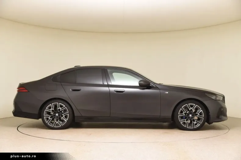 BMW 520 din 2024 cu 29.500 km - oferta BMW172039 - foto 4
