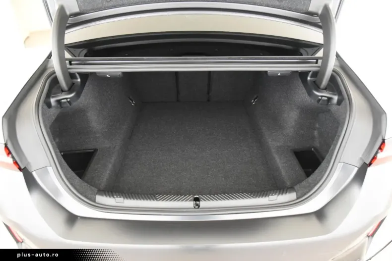 BMW 520 din 2024 cu 29.500 km - oferta BMW172039 - foto 9