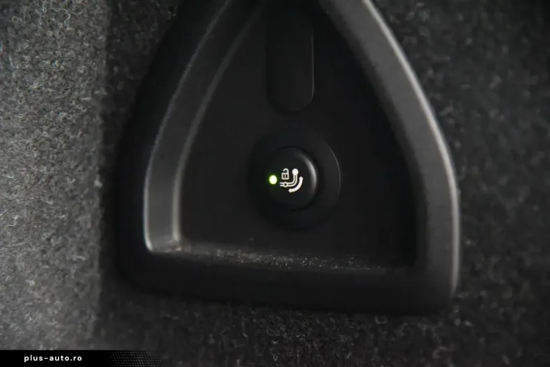 BMW 520 din 2024 cu 59.500 km - oferta BMW172042 - foto 11