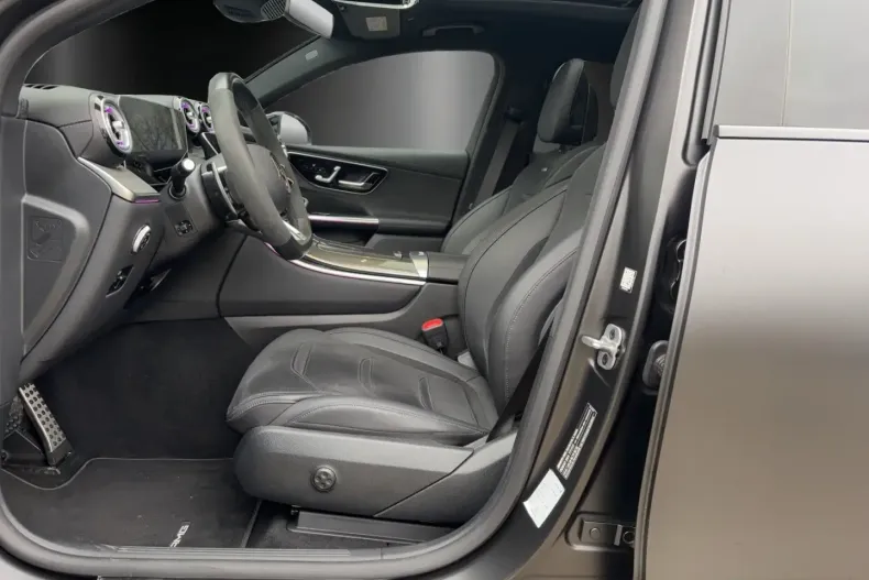 Mercedes-Benz GLC 63 AMG din 2024 cu 24.989 km - oferta MER172044 - foto 7