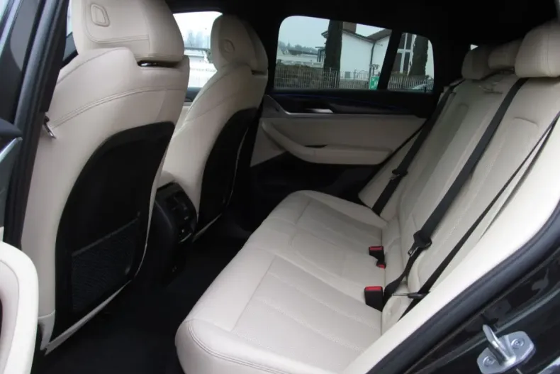 BMW X4 din 2023 cu 56.969 km - oferta BMW172061 - foto 13