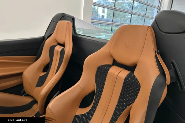 Ferrari F8 din 2021 cu 6.100 km - oferta FER172083 - foto 20