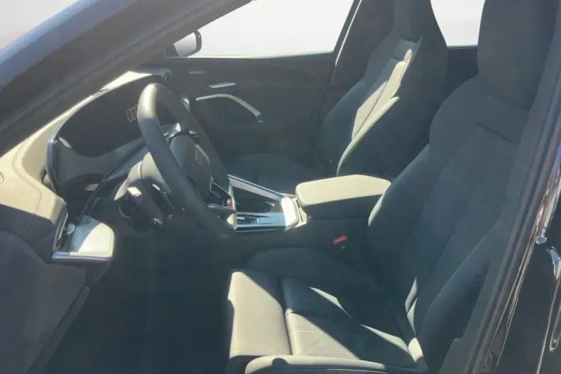 Audi Q5 din 2025 cu 9.189 km - oferta AUD172087 - foto 6