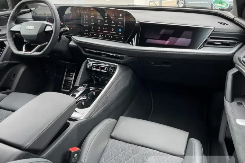 Audi Q5 din 2025 cu 6.864 km - oferta AUD172092 - foto 5