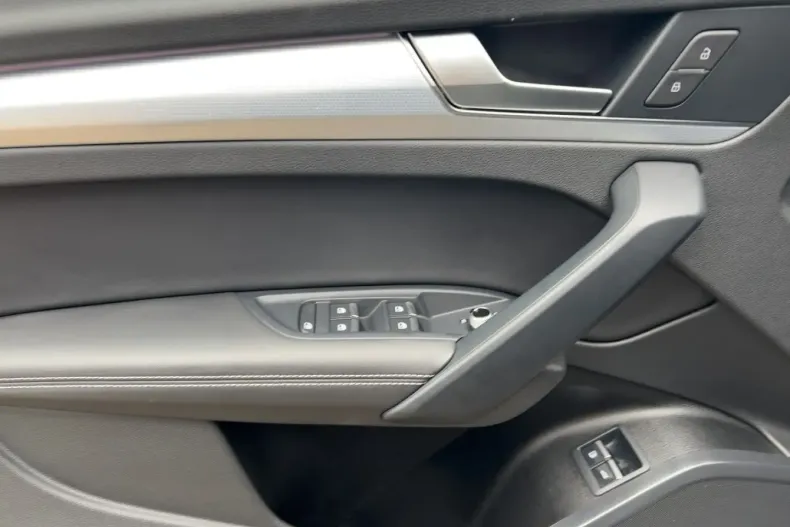 Audi Q5 din 2022 cu 70.905 km - oferta AUD172101 - foto 11