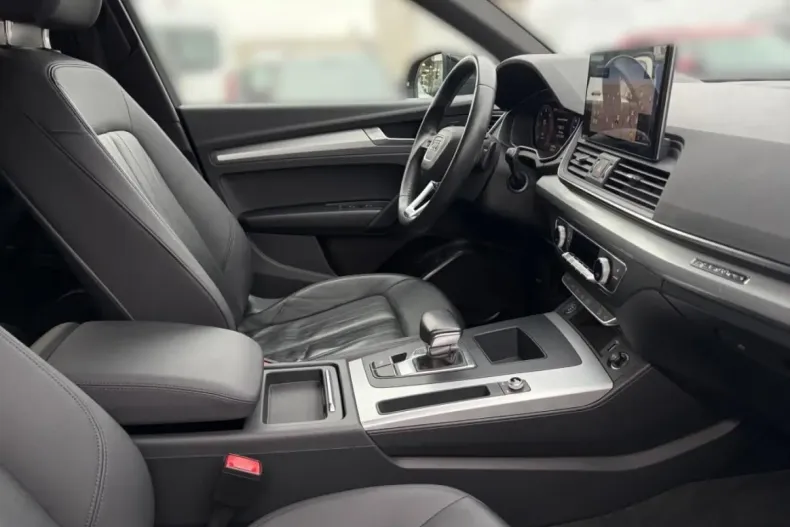 Audi Q5 din 2022 cu 66.596 km - oferta AUD172102 - foto 7