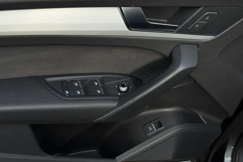 Audi Q5 din 2021 cu 73.013 km - oferta AUD172103 - foto 7