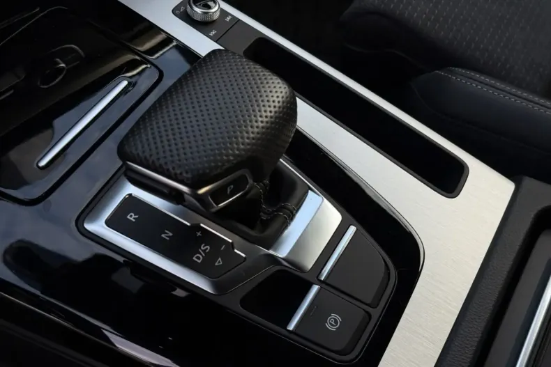 Audi Q5 din 2021 cu 73.013 km - oferta AUD172103 - foto 10