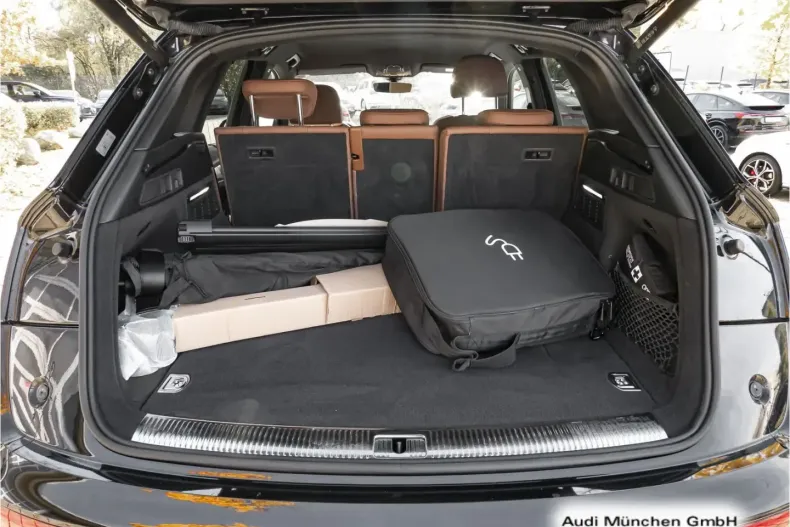 Audi Q5 din 2021 cu 53.984 km - oferta AUD172109 - foto 20