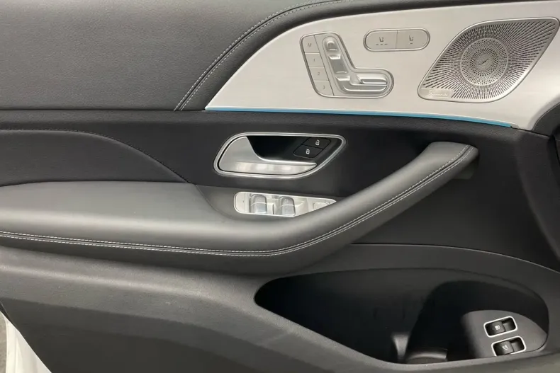 Mercedes-Benz GLE 400 din 2023 cu 37.000 km - oferta MER172110 - foto 12