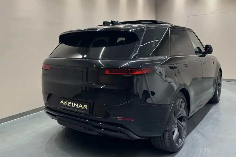 Land Rover Range Rover Sport din 2024 cu 36.000 km - oferta LAN172112 - foto 4