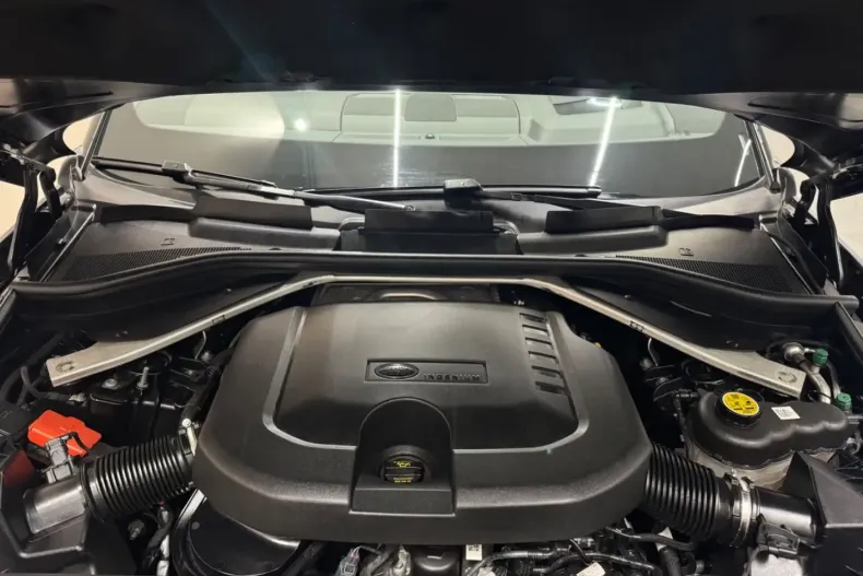 Land Rover Range Rover Sport din 2024 cu 36.000 km - oferta LAN172112 - foto 6