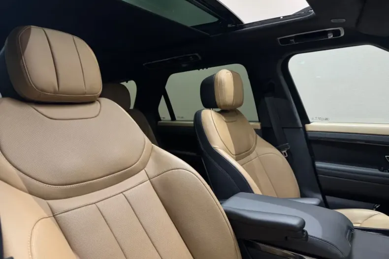 Land Rover Range Rover Sport din 2024 cu 36.000 km - oferta LAN172112 - foto 15