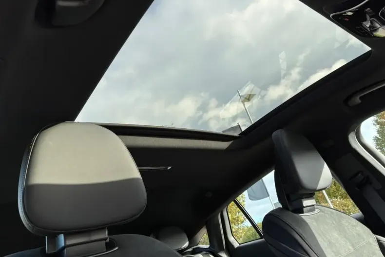 Mercedes-Benz GLC 300 din 2024 cu 13.580 km - oferta MER172130 - foto 17