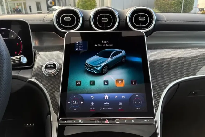 Mercedes-Benz GLC 300 din 2024 cu 13.580 km - oferta MER172130 - foto 23