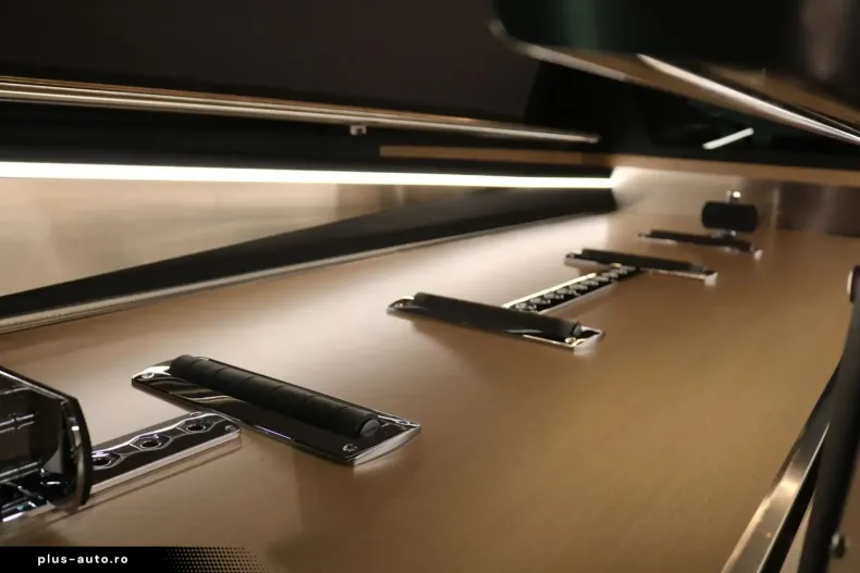 Tesla Model 3 din 2022 cu 5.637 km - oferta TES172142 - foto 21