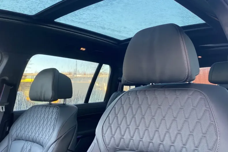 BMW X7 M60 din 2025 cu 24.700 km - oferta BMW172150 - foto 6