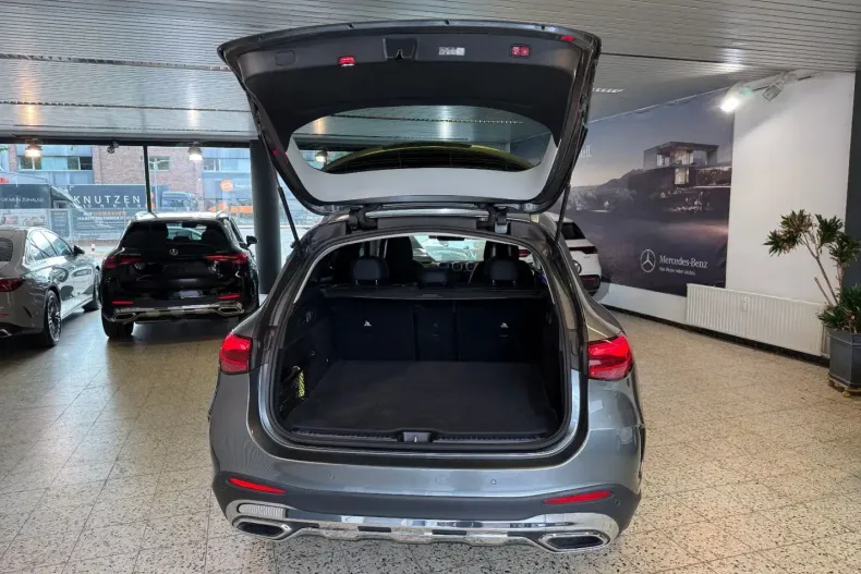 Mercedes-Benz GLC 300 din 2023 cu 9.406 km - oferta MER172155 - foto 8