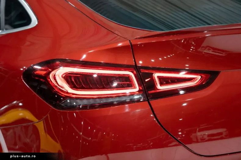 Mercedes-Benz GLE 63 AMG din 2022 cu 54.873 km - oferta MER172159 - foto 13