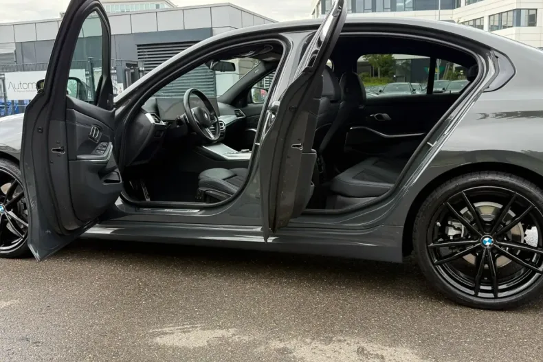 BMW 320 din 2024 cu 28.500 km - oferta BMW172162 - foto 17