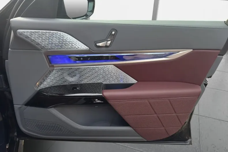 BMW 740 din 2024 cu 42.890 km - oferta BMW172167 - foto 20