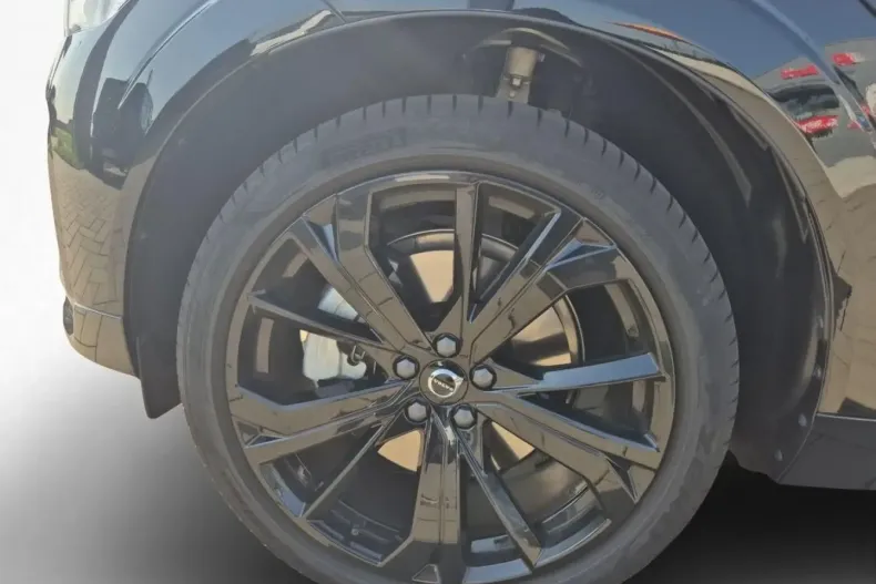 Volvo XC60 din 2025 cu 7.500 km - oferta VOL172169 - foto 10