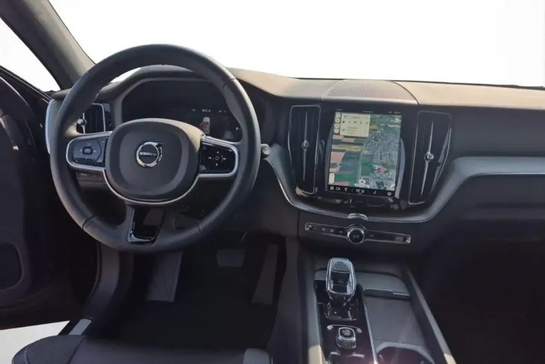 Volvo XC60 din 2025 cu 7.500 km - oferta VOL172169 - foto 15