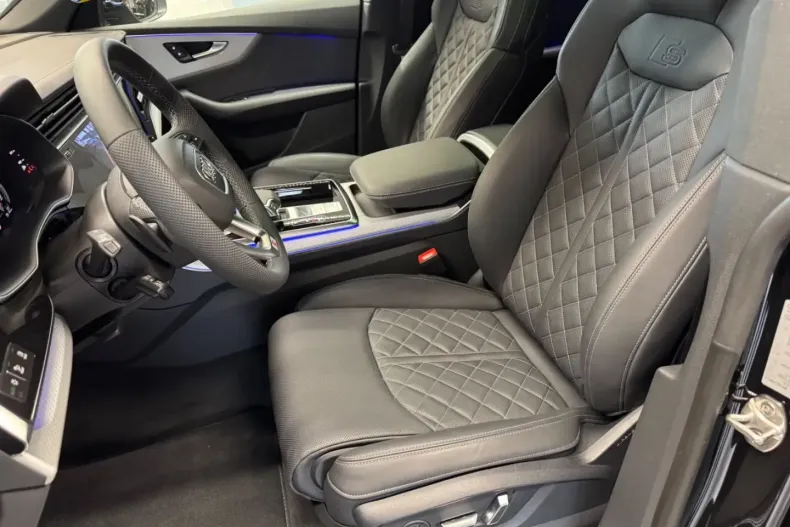 Audi Q8 din 2025 cu 11.500 km - oferta AUD172171 - foto 14