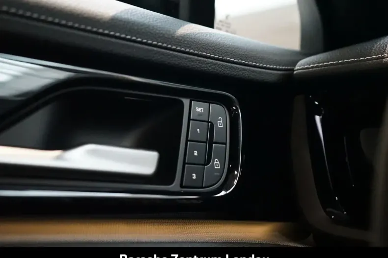 Porsche Panamera din 2024 cu 23.500 km - oferta POR172172 - foto 27