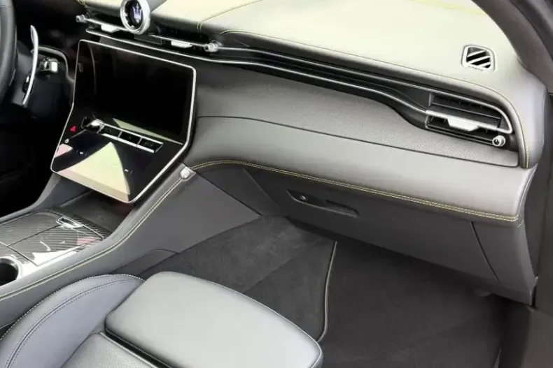 Maserati Grecale din 2023 cu 25.000 km - oferta MAS172174 - foto 26