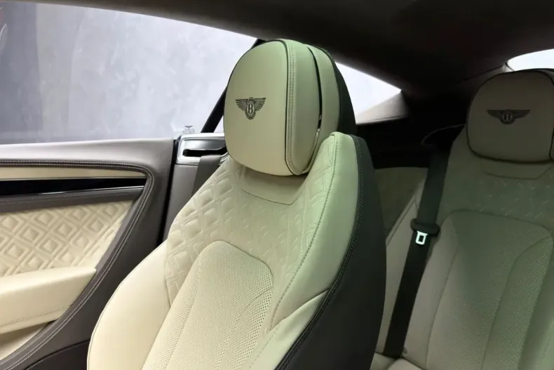Bentley Continental GT din 2024 cu 23.600 km - oferta BEN172177 - foto 16