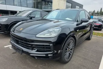 Porsche Cayenne din 2021 - oferta POR172182