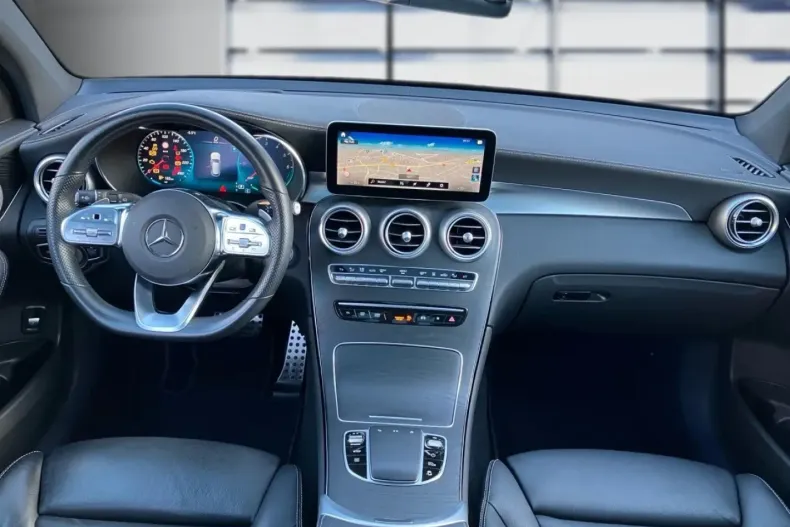 Mercedes-Benz GLC 300 din 2021 cu 83.164 km - oferta MER172183 - foto 9