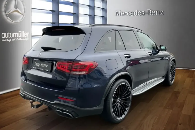 Mercedes-Benz GLC 63 AMG din 2021 cu 62.425 km - oferta MER172184 - foto 2
