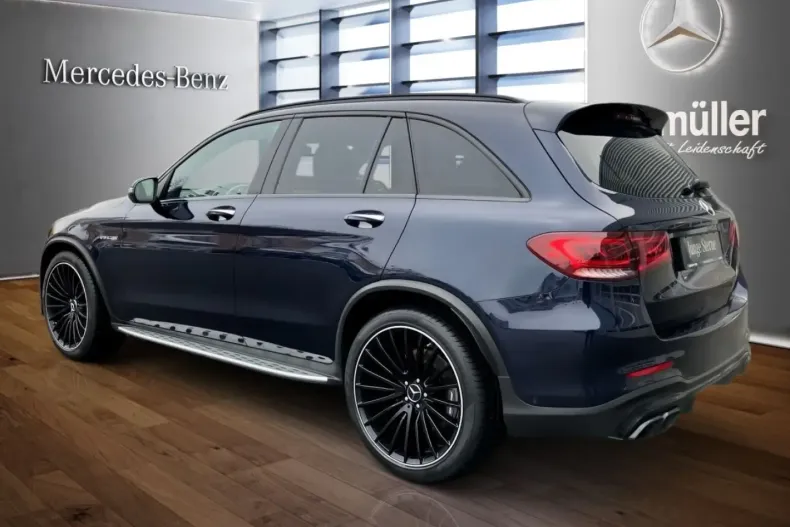 Mercedes-Benz GLC 63 AMG din 2021 cu 62.425 km - oferta MER172184 - foto 4