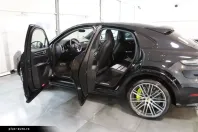 Porsche Cayenne din 2022 cu 31.185 km - oferta POR172185 - foto 11