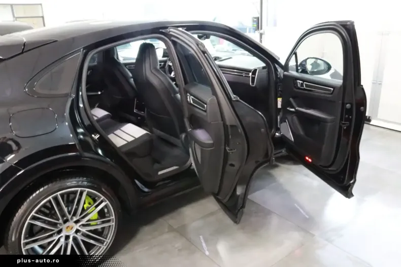 Porsche Cayenne din 2022 cu 31.185 km - oferta POR172185 - foto 12