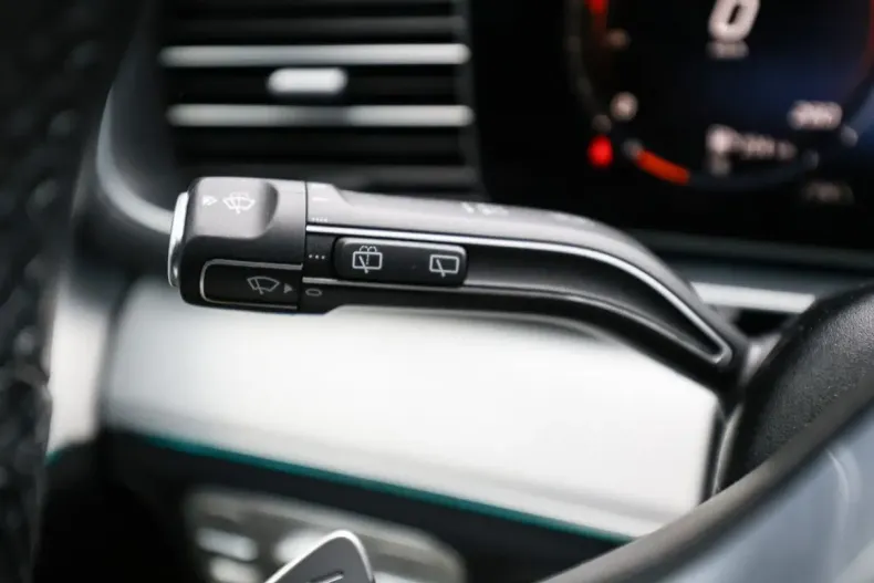 Mercedes-Benz GLE 350 din 2022 cu 47.718 km - oferta MER172189 - foto 21