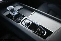 Volvo XC60 din 2025 cu 19.000 km - oferta VOL172191 - foto 24