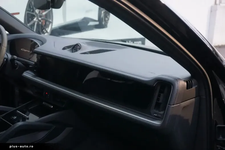 Porsche Cayenne din 2024 cu 44.900 km - oferta POR172193 - foto 20