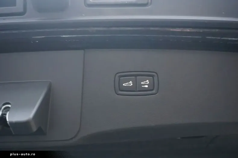 Porsche Cayenne din 2024 cu 44.900 km - oferta POR172193 - foto 24