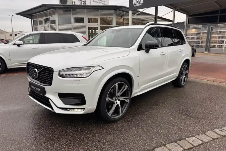 Volvo XC90 din 2022 cu 94.750 km - oferta VOL172197 - foto 1