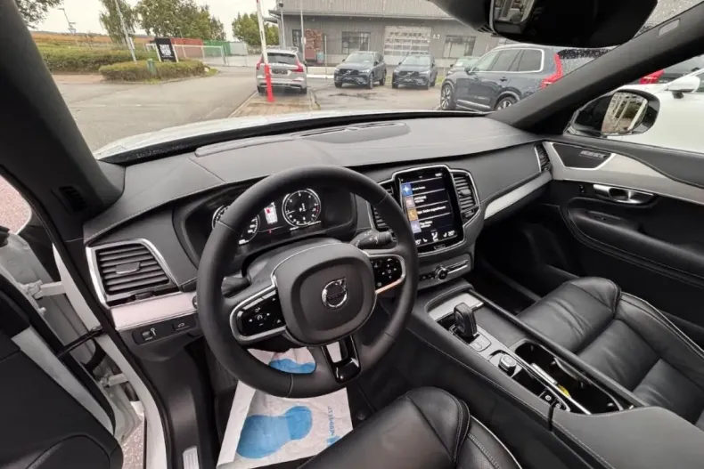 Volvo XC90 din 2022 cu 94.750 km - oferta VOL172197 - foto 5