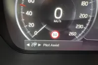 Volvo XC90 din 2022 cu 94.750 km - oferta VOL172197 - foto 16