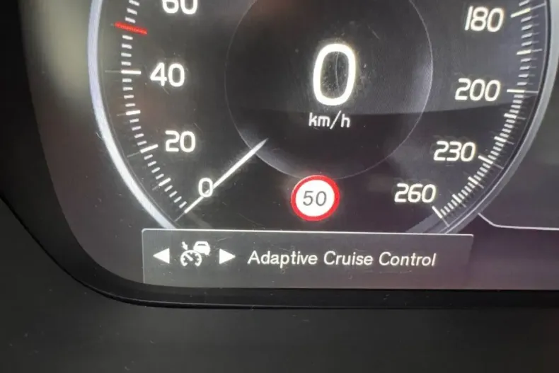 Volvo XC90 din 2022 cu 94.750 km - oferta VOL172197 - foto 17