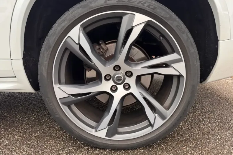 Volvo XC90 din 2022 cu 94.750 km - oferta VOL172197 - foto 21