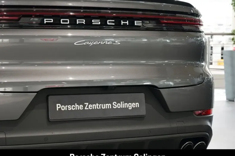 Porsche Cayenne din 2024 cu 22.407 km - oferta POR172199 - foto 11