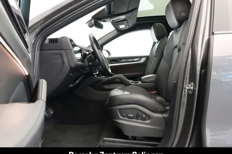 Porsche Cayenne din 2024 cu 22.407 km - oferta POR172199 - foto 19