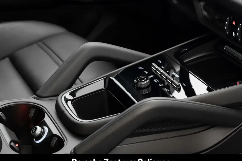 Porsche Cayenne din 2024 cu 22.407 km - oferta POR172199 - foto 23